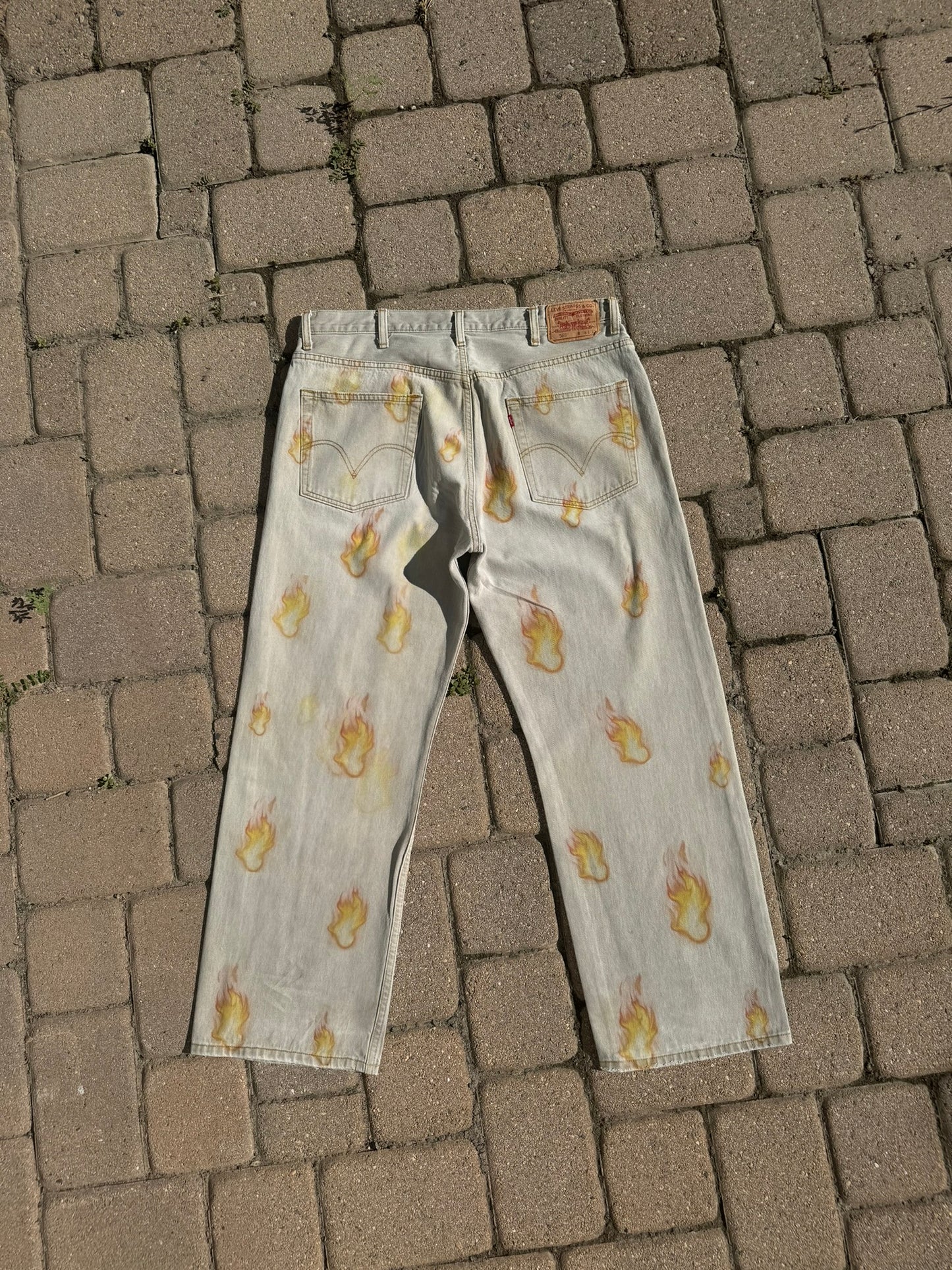 flame printed custom Levi jeans