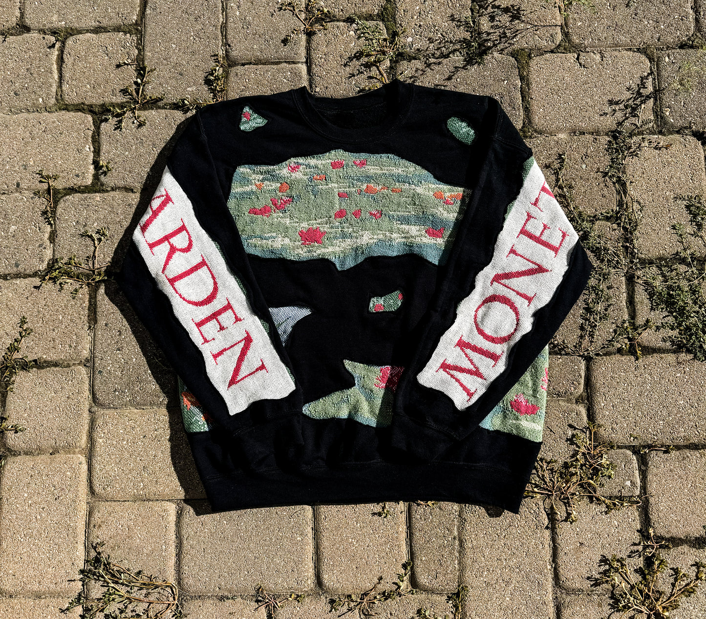 Monets garden black and tan Tapestry sweatshirt